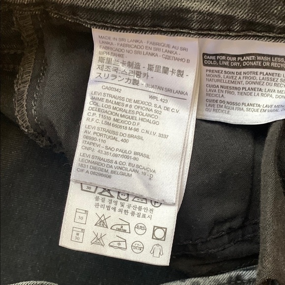 Levi's Black Skinny Jeans with Classic Design - Picture 4 of 6